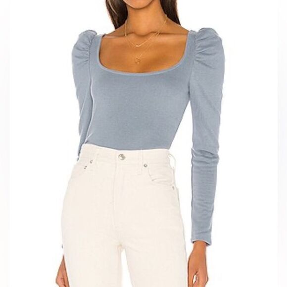 MAJORELLE Tops - Majorelle • Puff sleeve top